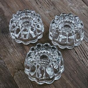 Set Of 3 Glass Taper Candlestick Holders